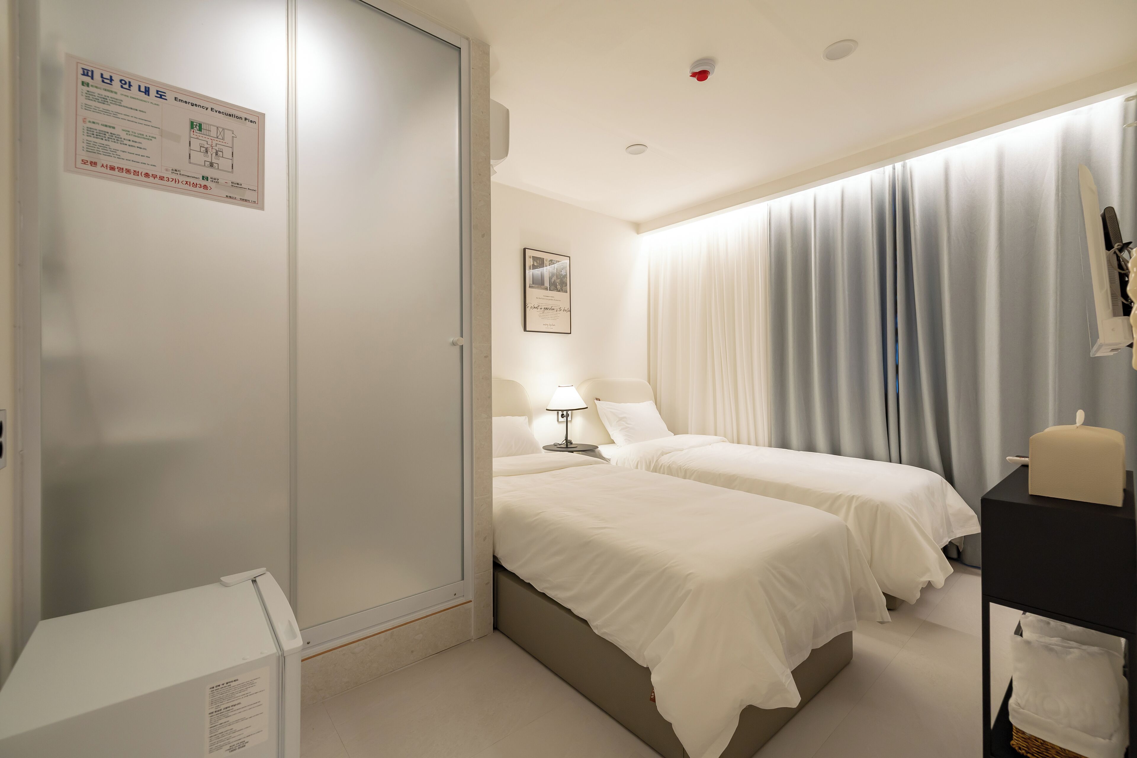Superior Twin Room | Free WiFi