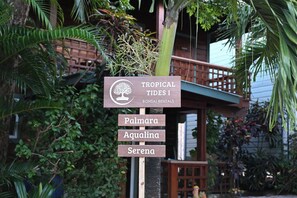 Exterior detail - West Bay • 2 Beds 4 Guests • Living Room • Shuttle (West Bay)