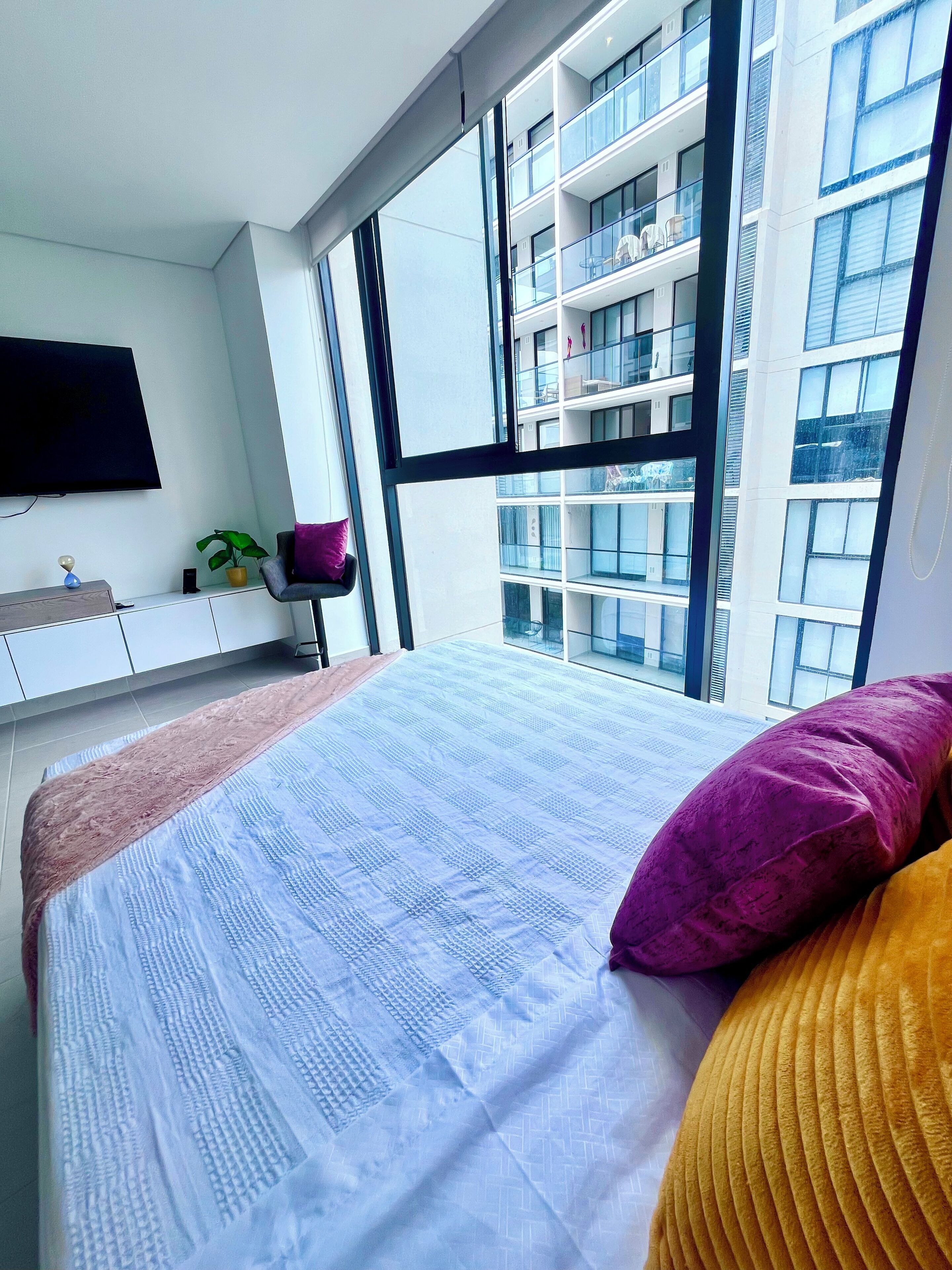 1 camera, accesso a Internet, lenzuola