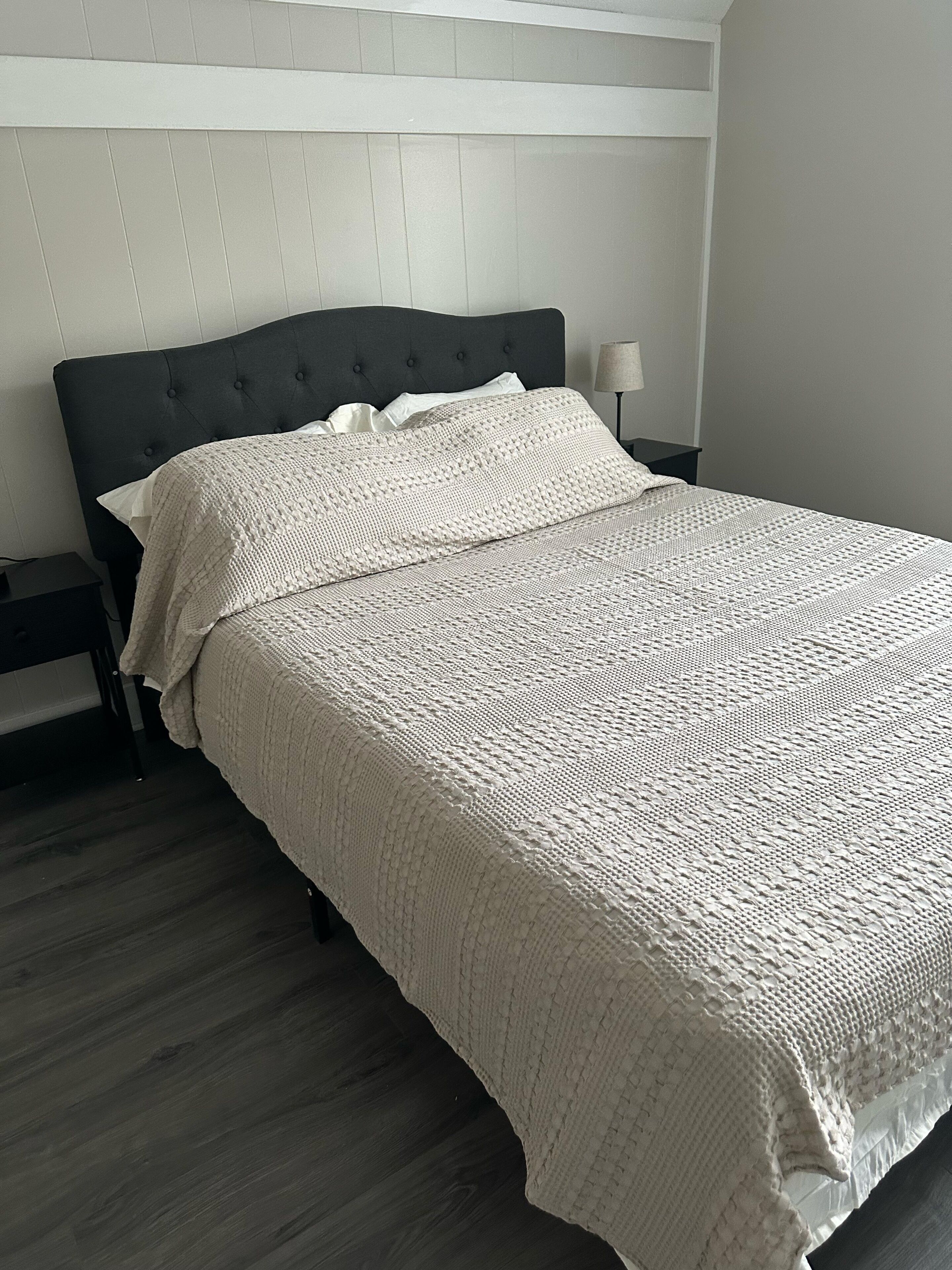 4 chambres, fer et planche à repasser, Wi-Fi, draps fournis