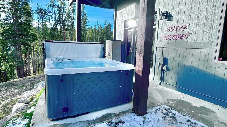 Skate Bowl, Hot Tub & Game Room Breckenridge Adventure Chalet by Avantstay
