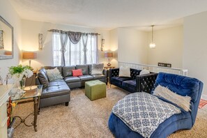 Televisión y chimenea