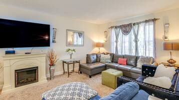 Télévision, cheminée