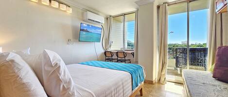 Iron/ironing board, free WiFi, bed sheets