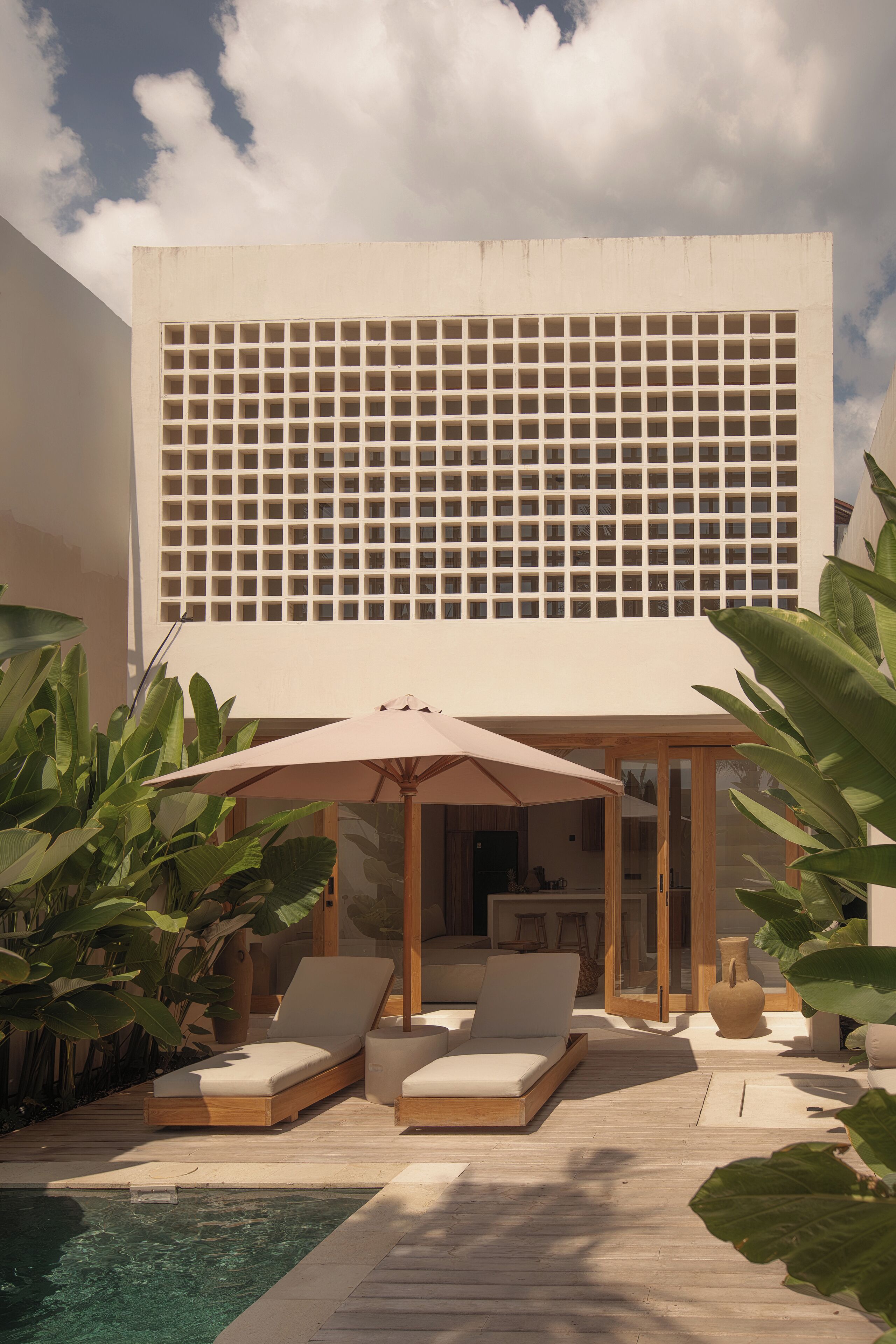 Villa Comfort - 1 sovrum | Värdeförvaringsskåp på rummet, skrivbord och strykjärn/strykbräda