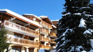 Exterior - Apartment in Grangeraies Near Ski Lift (Les Belleville)