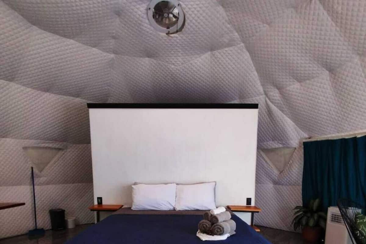 Deluxe-Bungalow, Terrasse, Gartenblick | Kostenloses WLAN