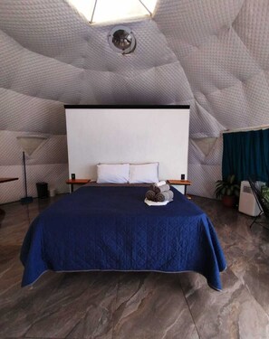 Deluxe-Bungalow, Terrasse, Gartenblick | Kostenloses WLAN