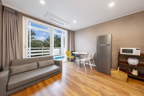 Basic Room, 1 Bedroom (301) | Exterior - Goseong Mung Stay (Goseong)