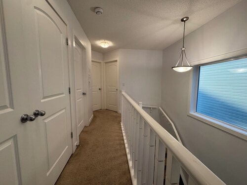 Cozy private room with shared bedroom