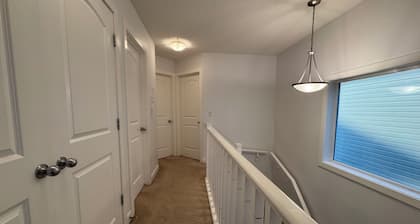 Cozy private room with shared bedroom