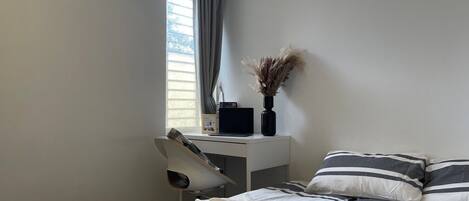 1 bedroom, WiFi, bed sheets