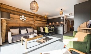 Living area - Apartment in Plan du Moulin Ski-in/ski-out (Saint-Sorlin-d'Arves)