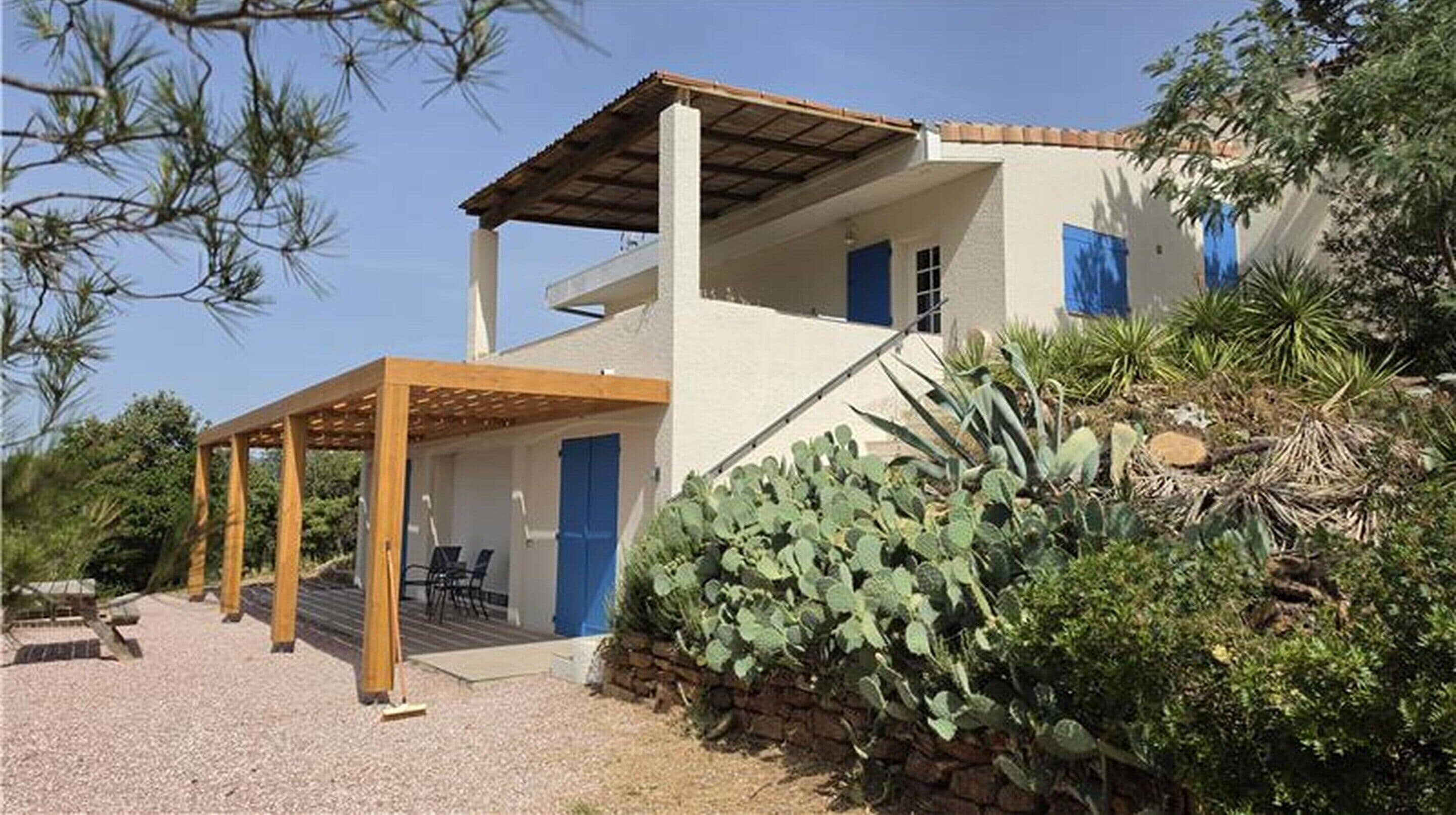 House | Exterior