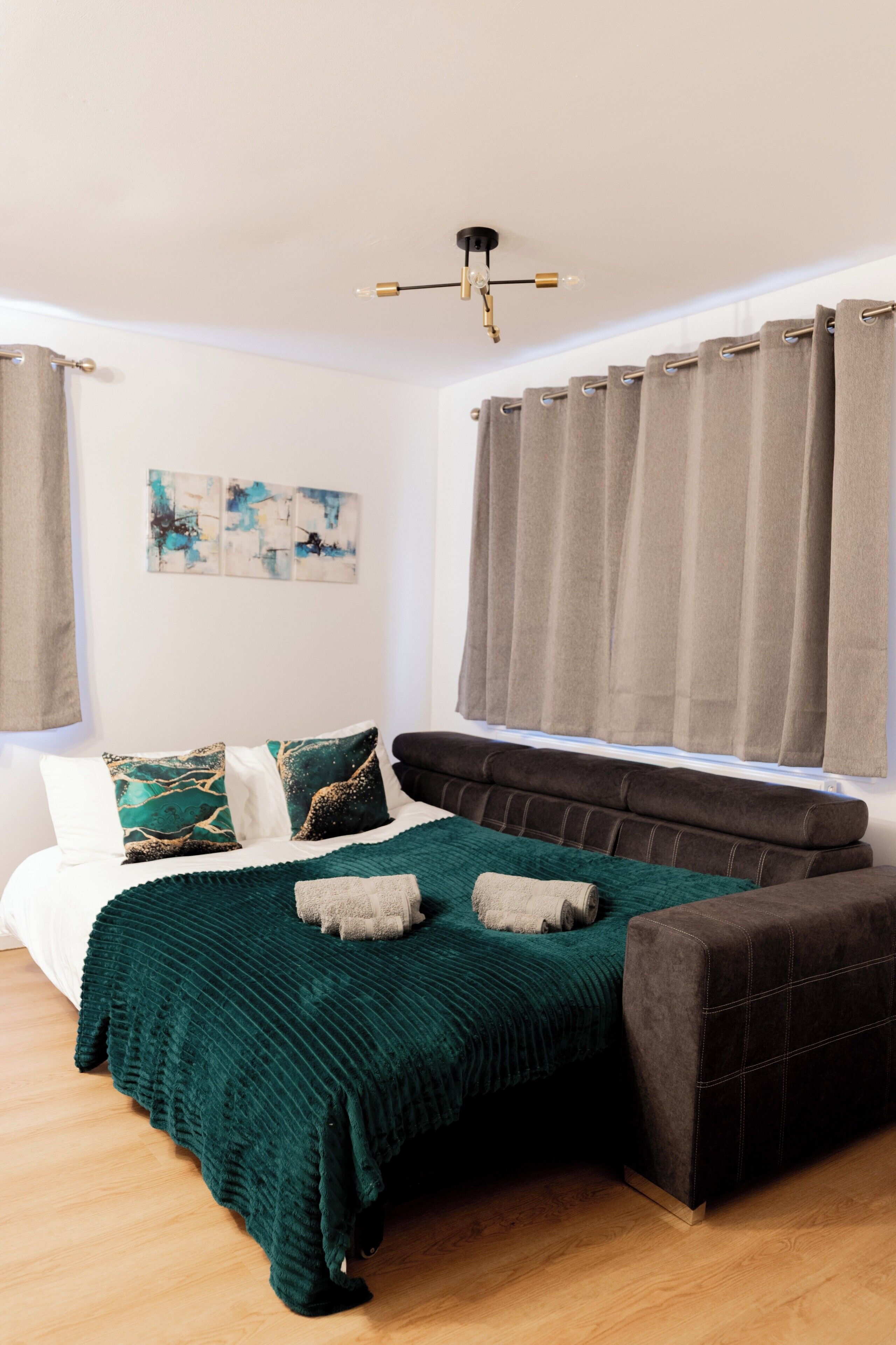 1 bedroom, iron/ironing board, WiFi, bed sheets