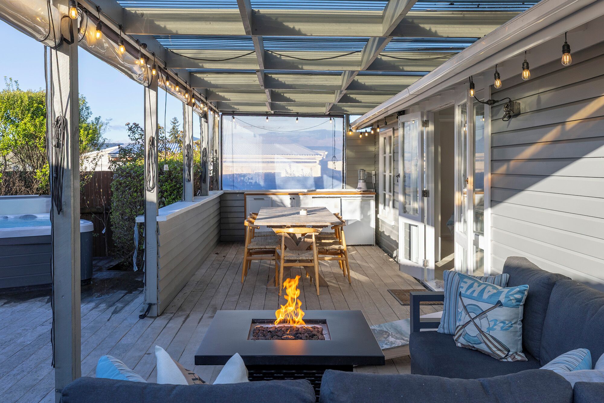 تناول الطعام بالخارج