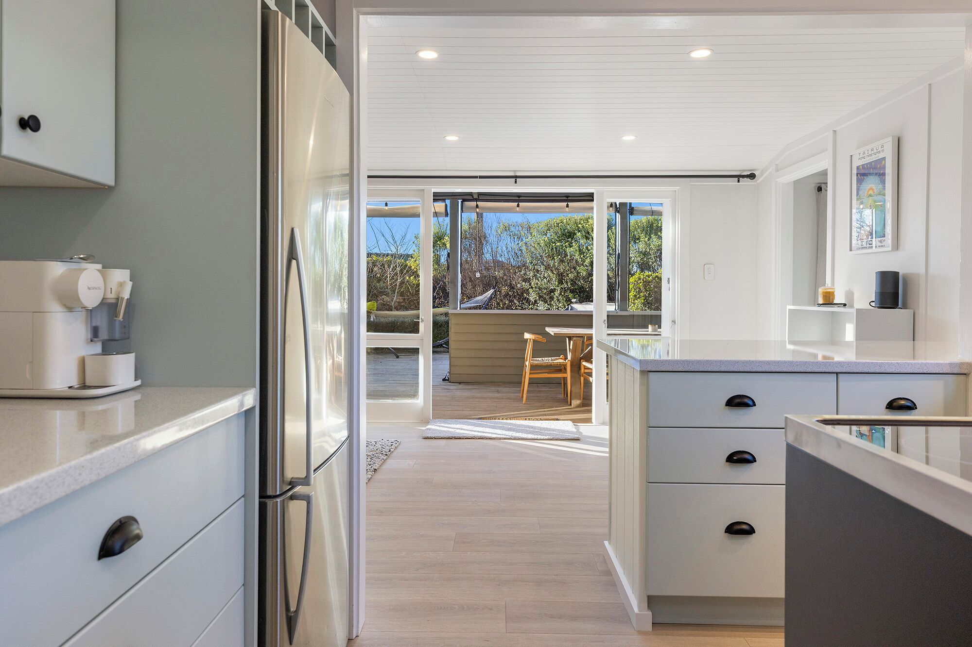 ميكروويف، فرن، موقد طهي مسطح، غسالة أطباق