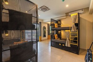 مكواة/لوح كي وواي فاي مجانًا