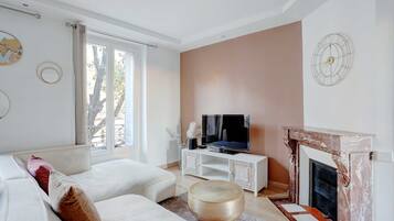 Apartment | Living room