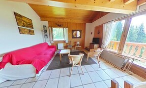 Living area - Apartment in Les Saisies With Mountain View (Hauteluce)