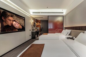 Habitació doble o amb dos llits individuals Comfort | Escriptori, cortines opaques i wifi gratuïta 