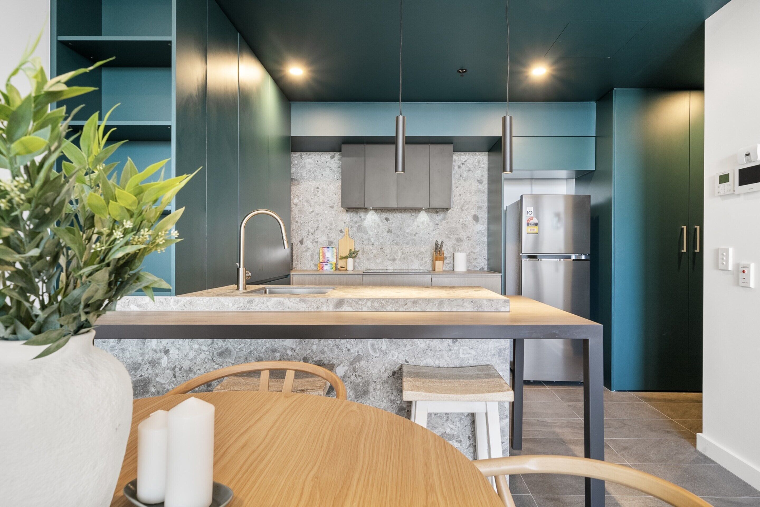 Apartment | Private kitchen | Cookware/dishes/utensils