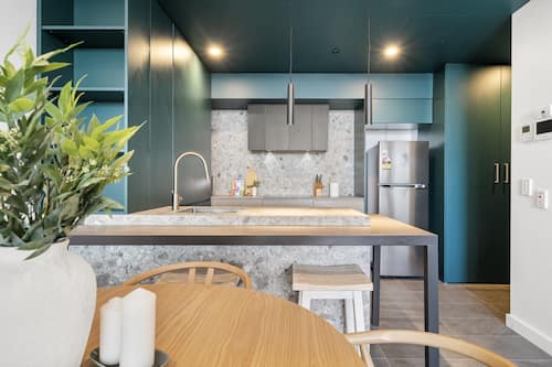 Apartment | Private kitchen | Cookware/dishes/utensils
