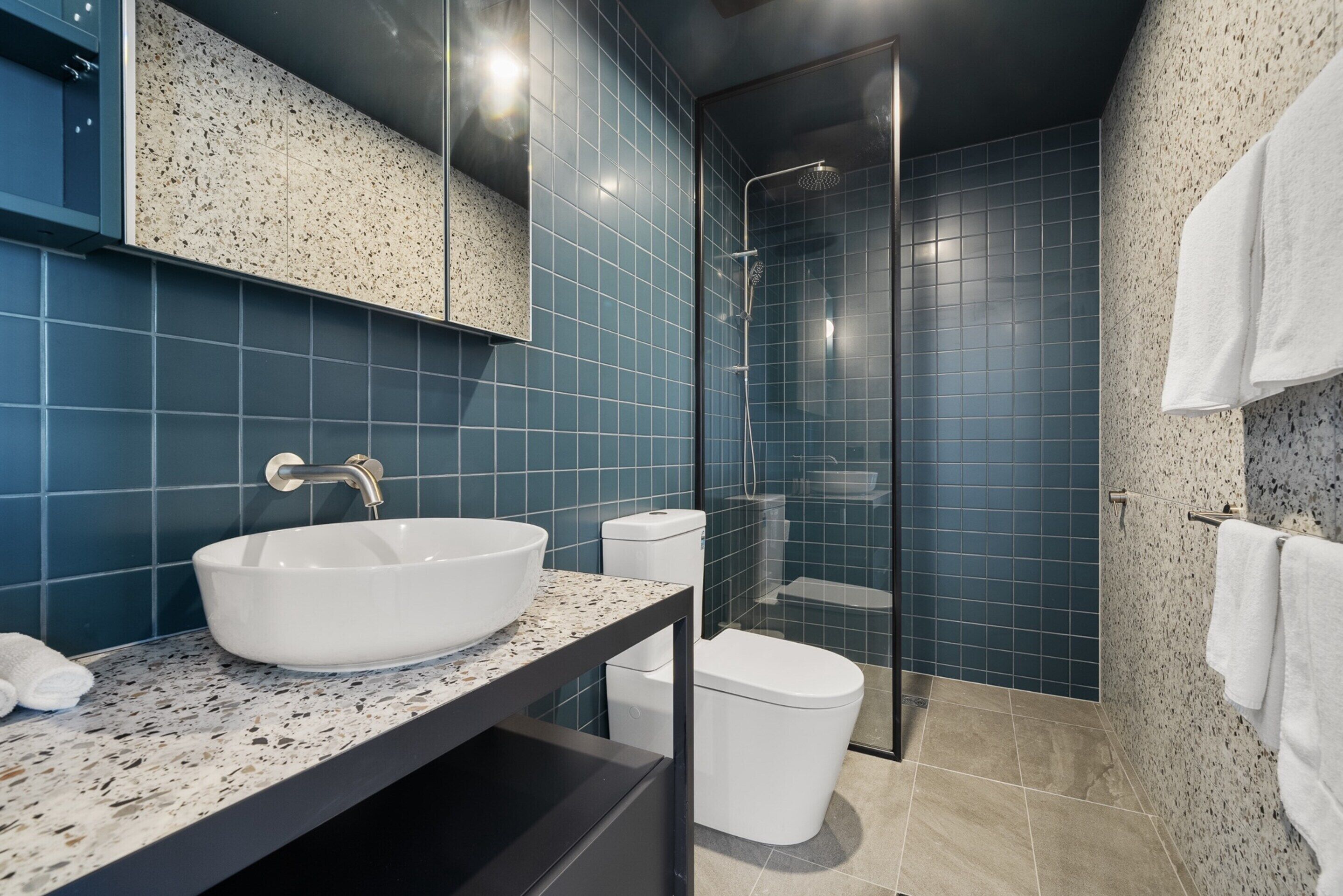 Apartment | Bathroom