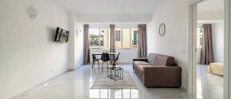Apartment | Living area