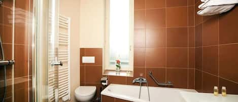 Apartment | Bathroom