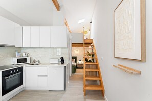 Fridge, microwave, coffee/tea maker, toaster - GuestReady - Beautiful City Hideout (Porto)