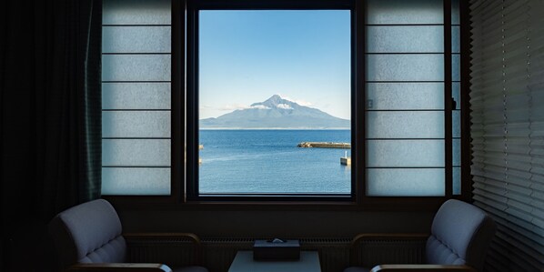 Quarto triplo, vista para o mar | Wi-Fi de cortesia