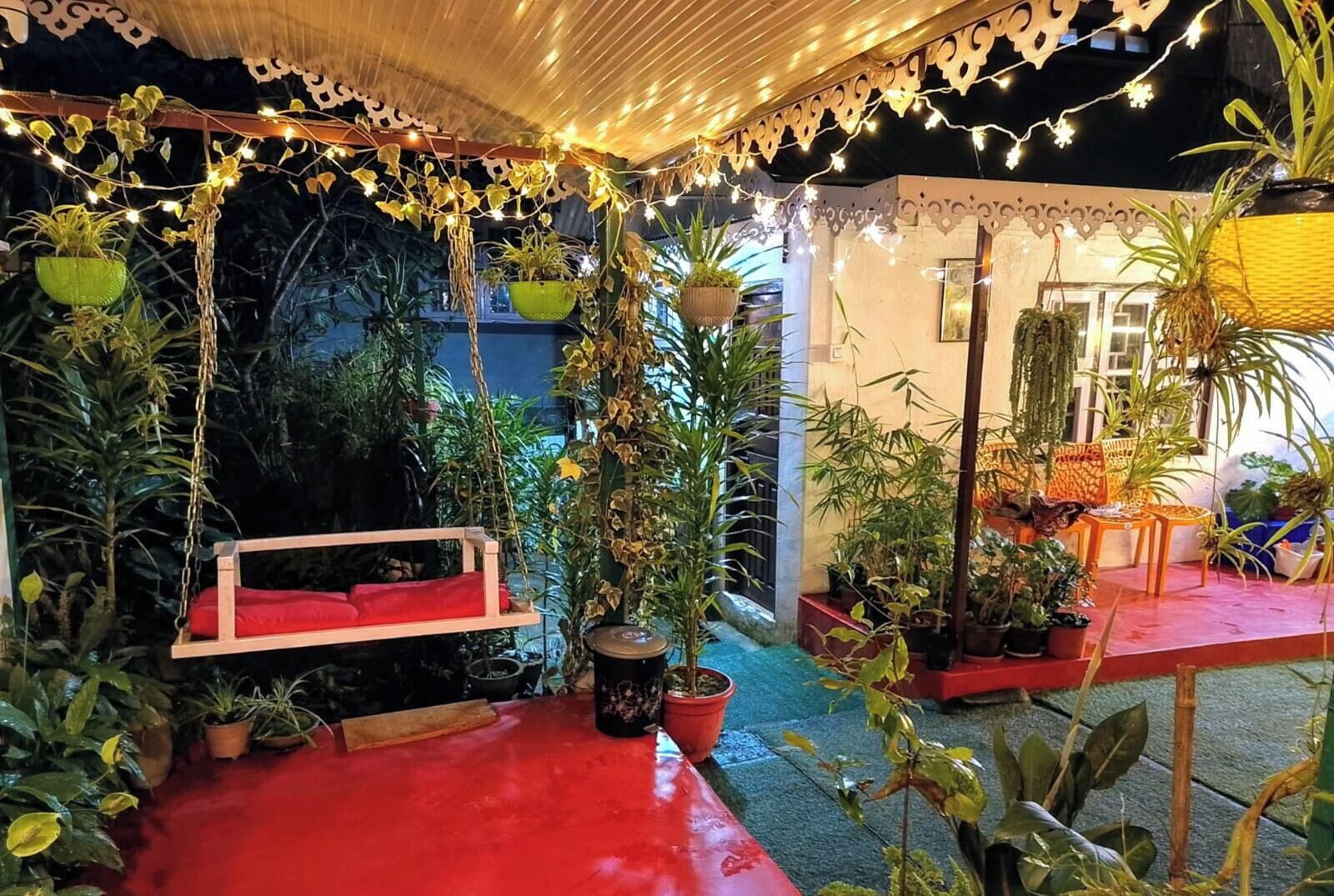 المنطقة المحيطة بالمنشأة