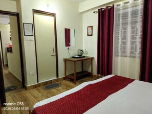 Basic Double Room, Courtyard View | Free WiFi