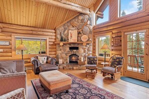 TV, fireplace - Big Sky Cozy Cabin | Lone Peak Views + Hot Tub (Gallatin Gateway)