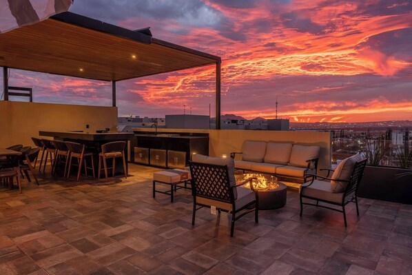 Sunshine | El Tezal Luxury Penthouse Condo Cabo Reviews, Deals & Photos ...