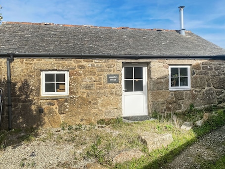 Exterior detail. 1 bedroom accommodation in Penzance
