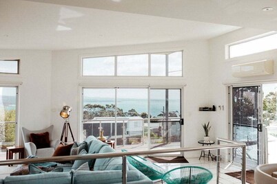 No9 Bay of Fires - Sweeping Views