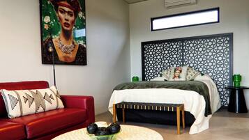 1 bedroom, iron/ironing board, WiFi