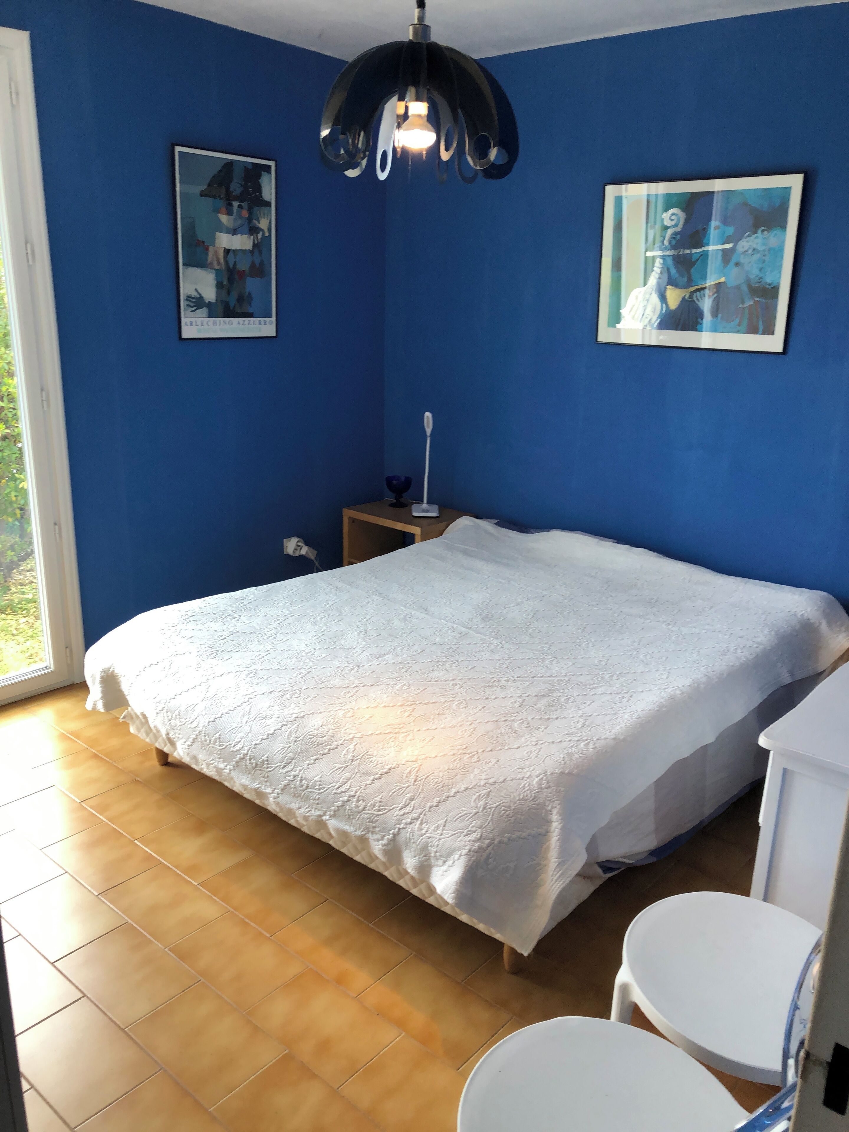 4 slaapkamers, een strijkplank/strijkijzer, wifi, beddengoed