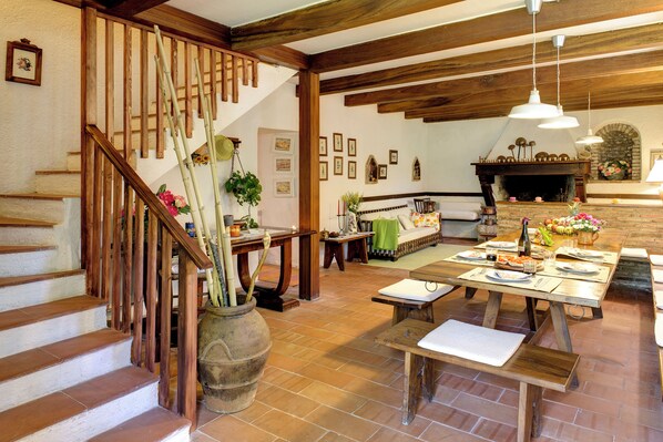 Interior detail - Casa di nonna Nuccia (Fabriano)