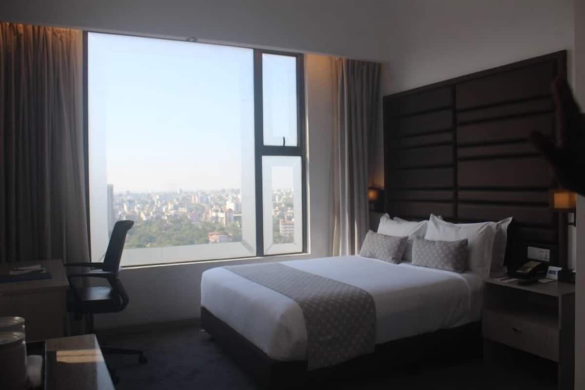 Premium bedding, down duvets, memory-foam beds, desk