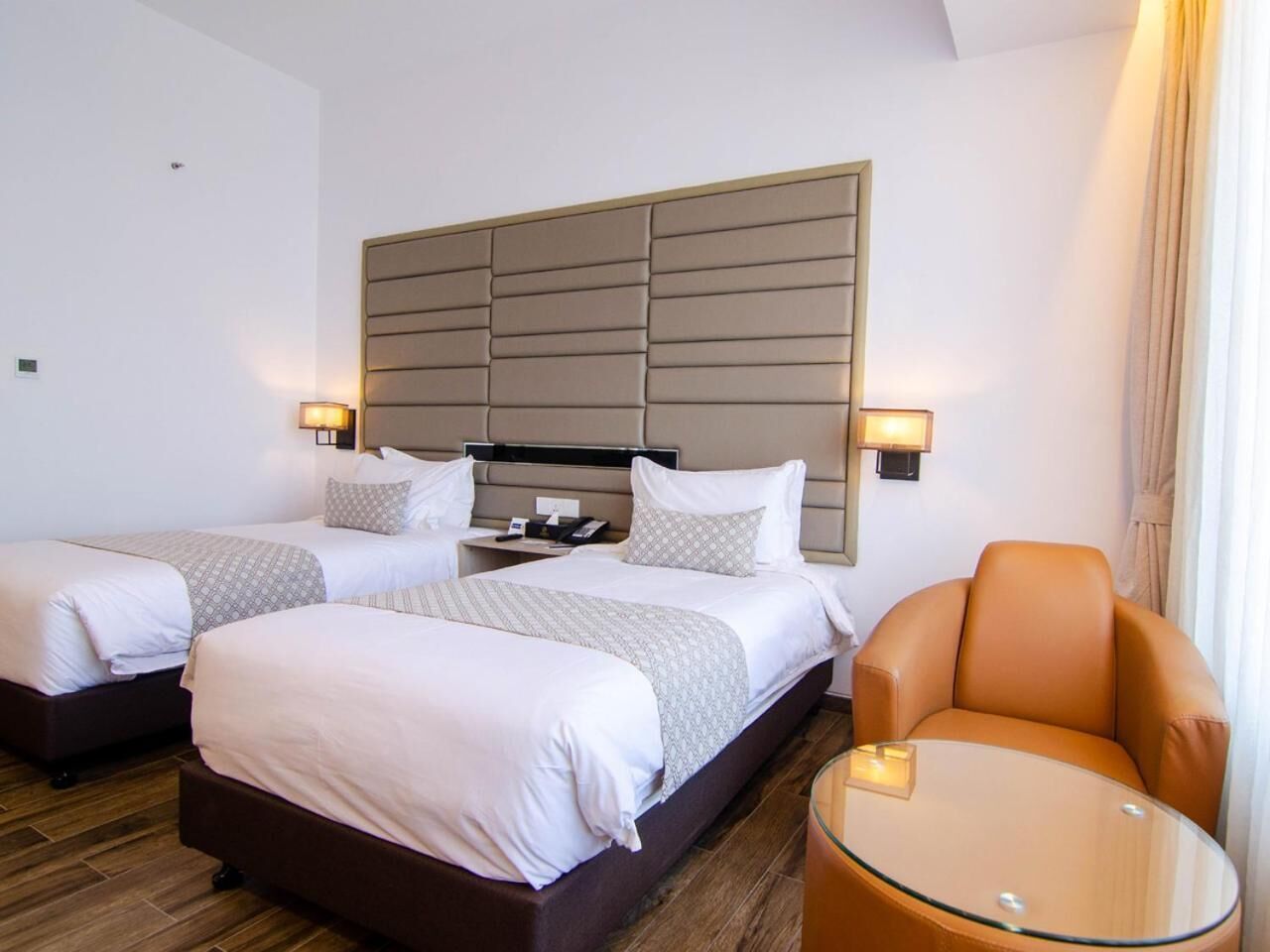 Deluxe Twin Room | Premium bedding, down comforters, memory foam beds, minibar