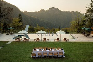 Espace banquet en plein air