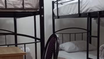 Classic Quadruple Room | Iron/ironing board, free WiFi