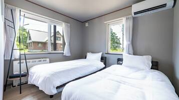 5 bedrooms, iron/ironing board, free WiFi, bed sheets