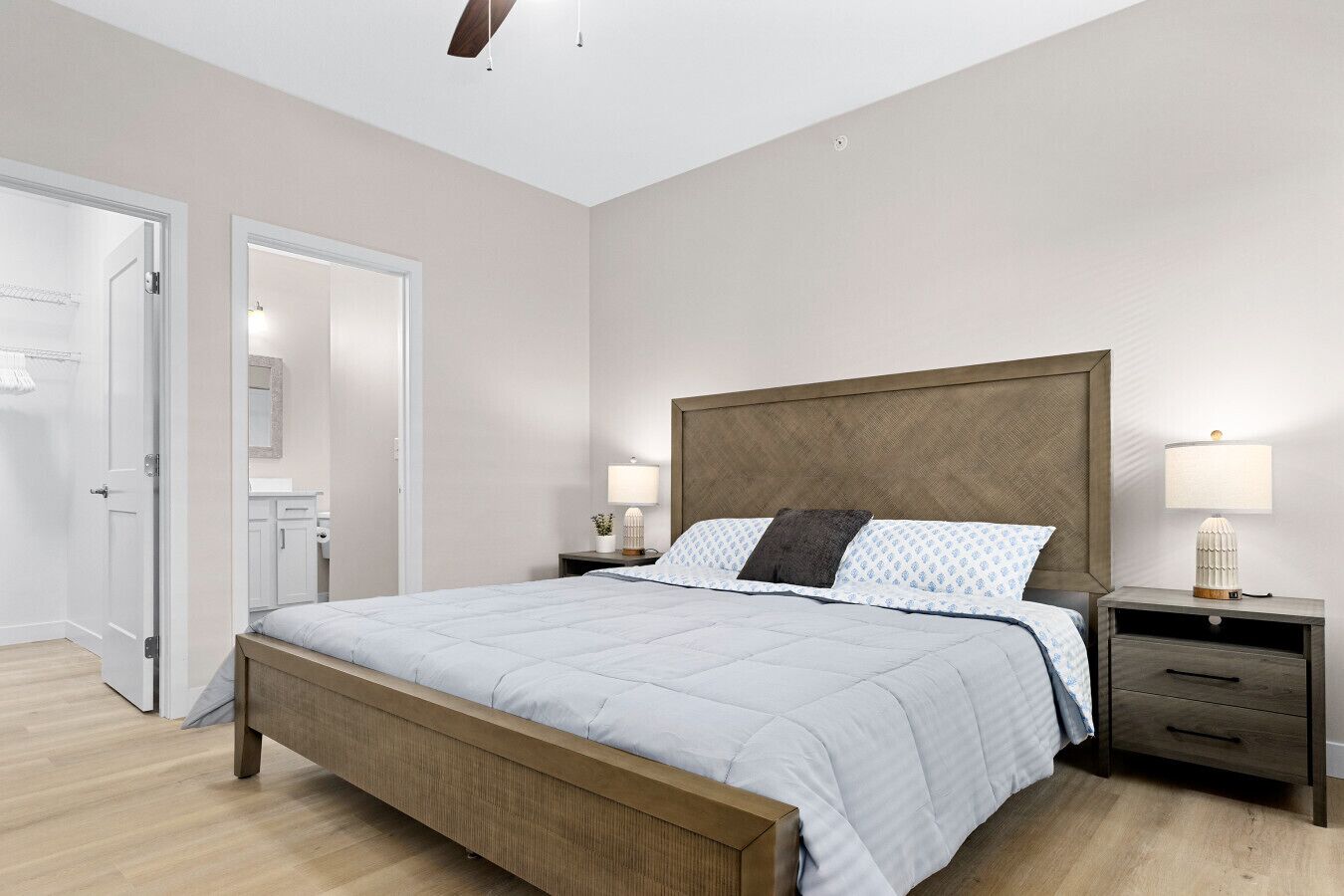 2 chambres, bureau, fer et planche à repasser, Wi-Fi