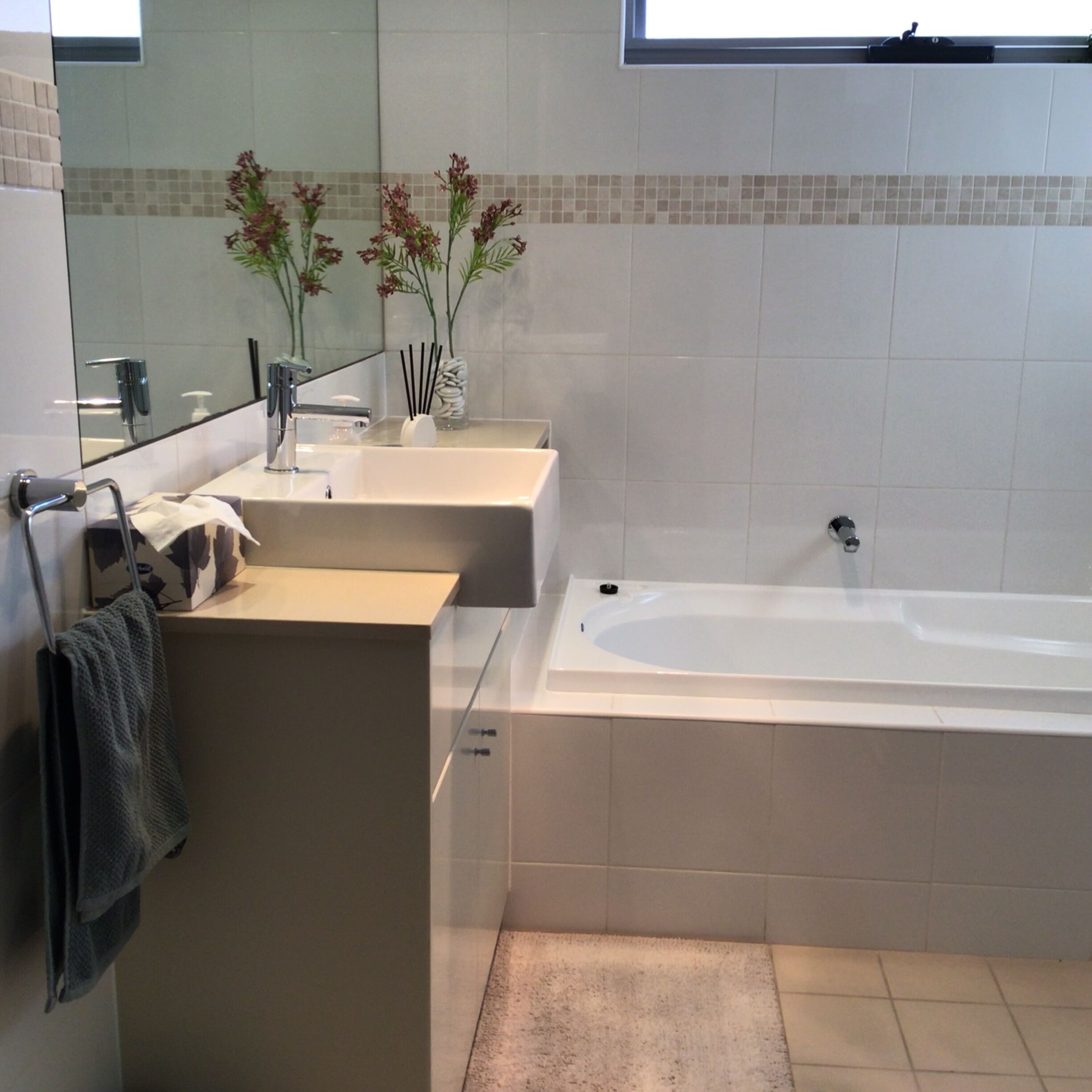 The big adult size bathtub.