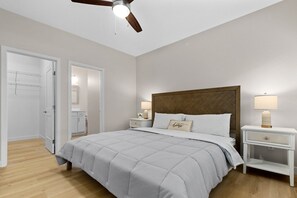 2 chambres, bureau, fer et planche à repasser, Wi-Fi