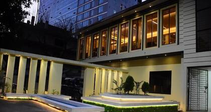 Bottom Hill Palace Hotel Sylhet